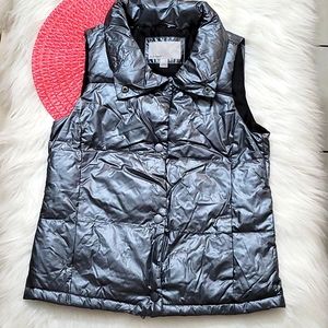 Old navy womens gray puff glossy vest